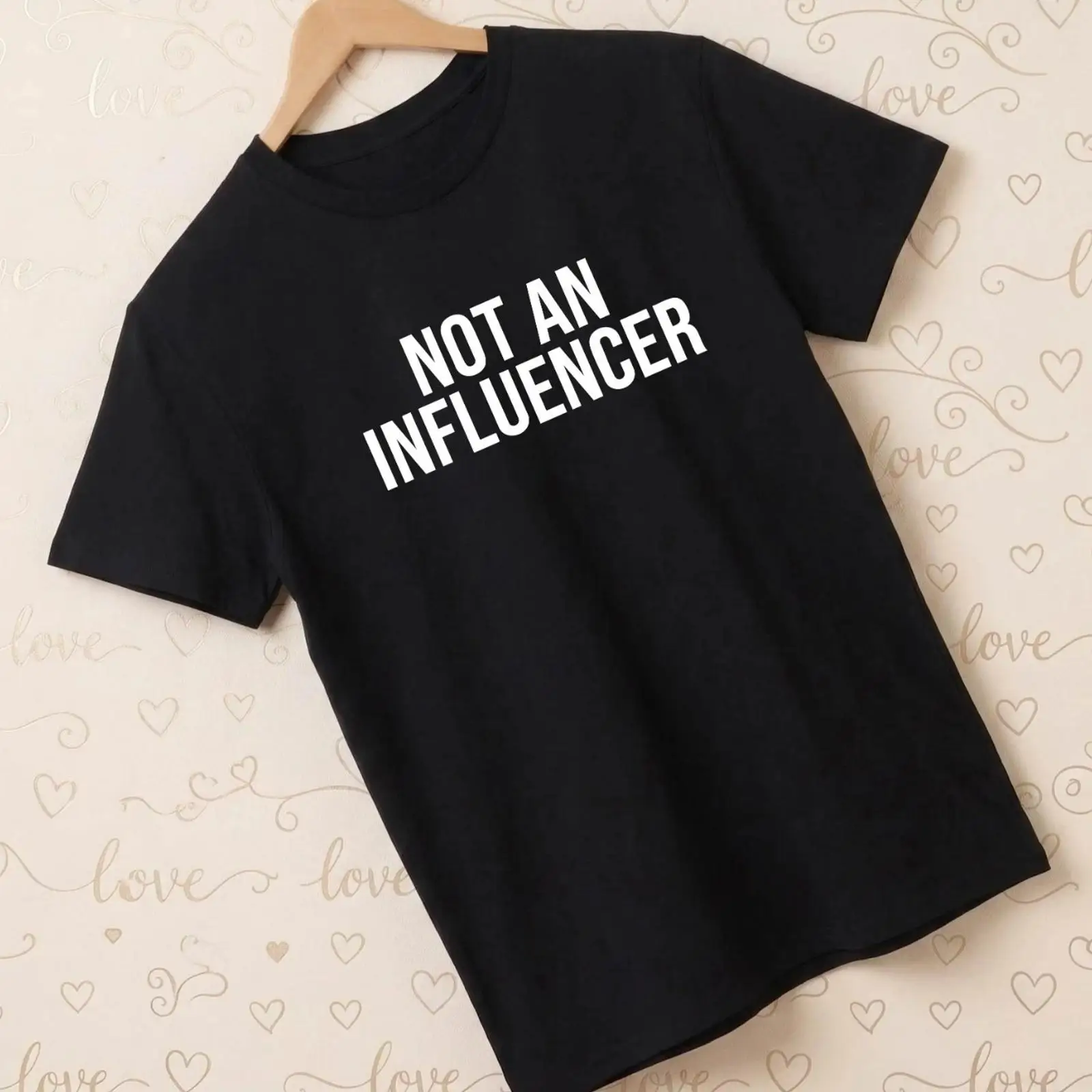 Vintage Fashion Influencers - Not An Influencer T Shirt Funny