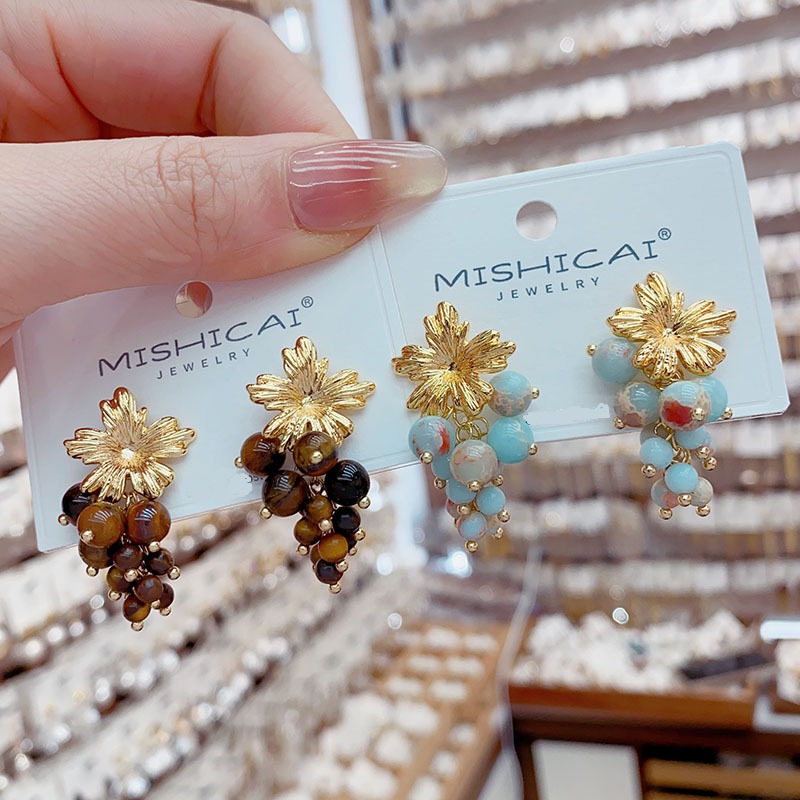 Turquoise Grape Cluster Stud E - огляд і ціна Vintage Fashion Influencers