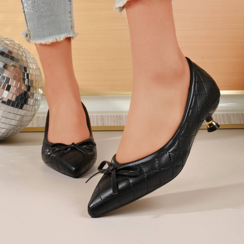 Vintage Women's Pointed Toe Bo - огляд і ціна Vintage Fashion Designers