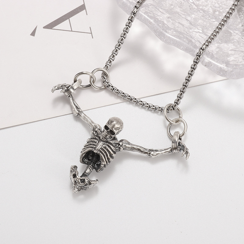 Mens Gothic Vintage Silver Pla - огляд і ціна Quirky Vintage Fashion