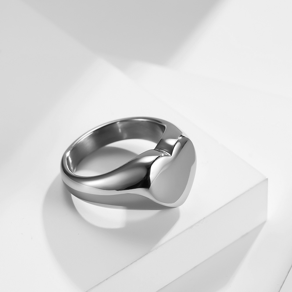 Customized Women Signet Ring C - огляд і ціна Vintage Fashion Names